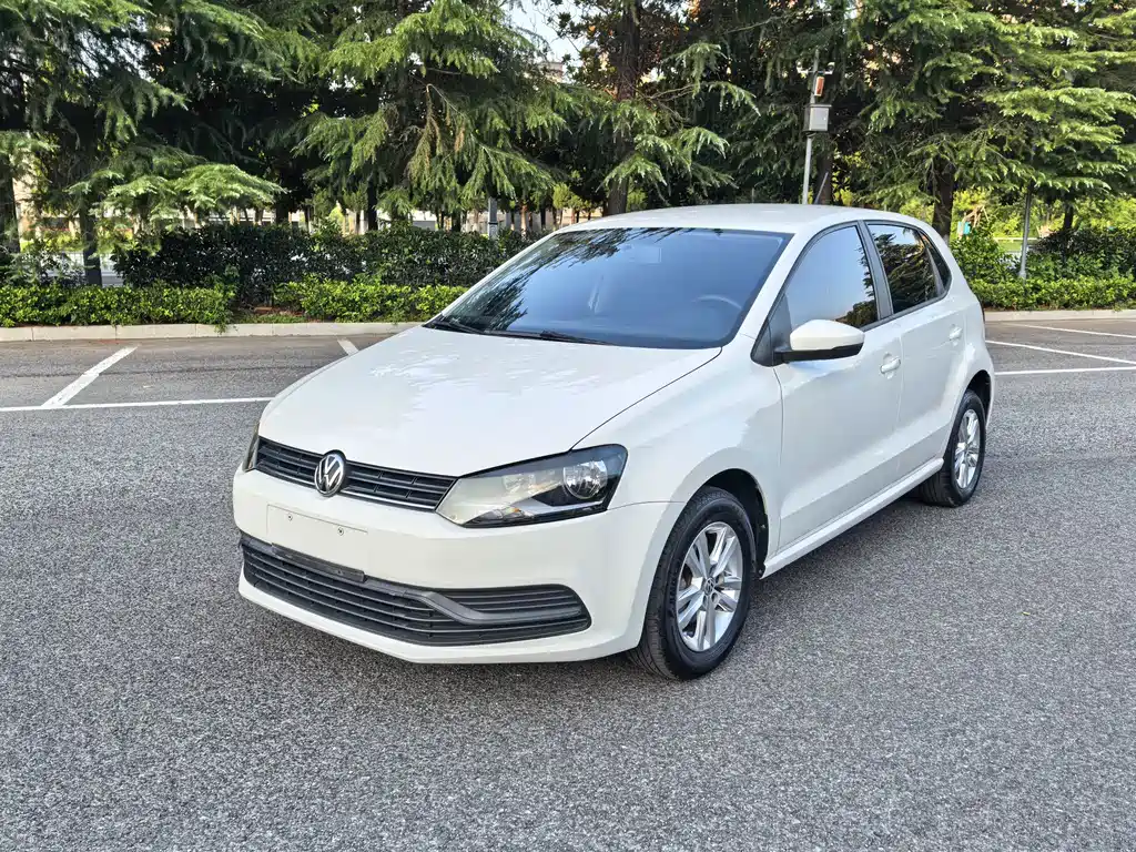 Volkswagen Polo 2018 — фото 1