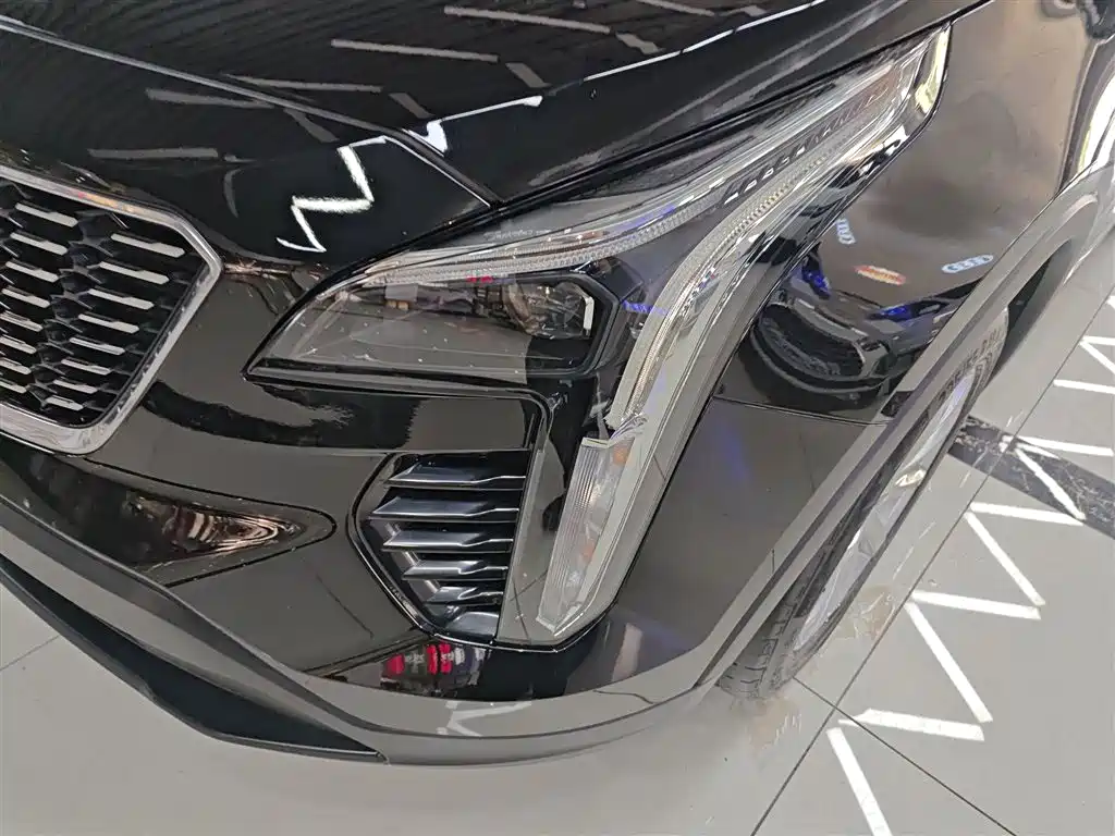Cadillac XT4 2023 — фото 24