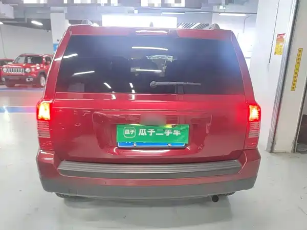 Jeep Freelancer 2014
