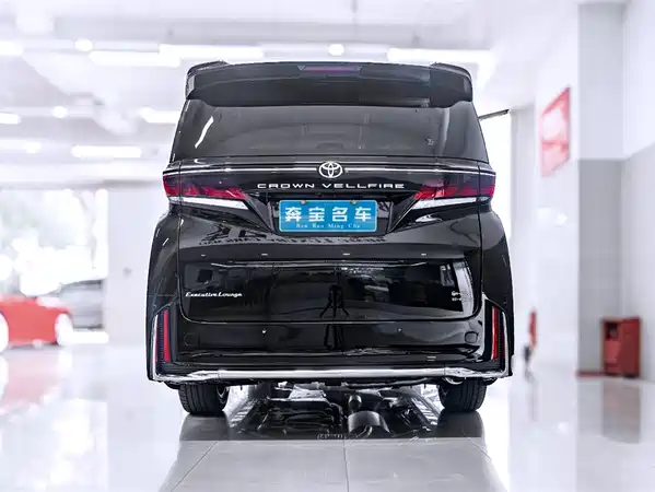 Toyota Vellfire 2024