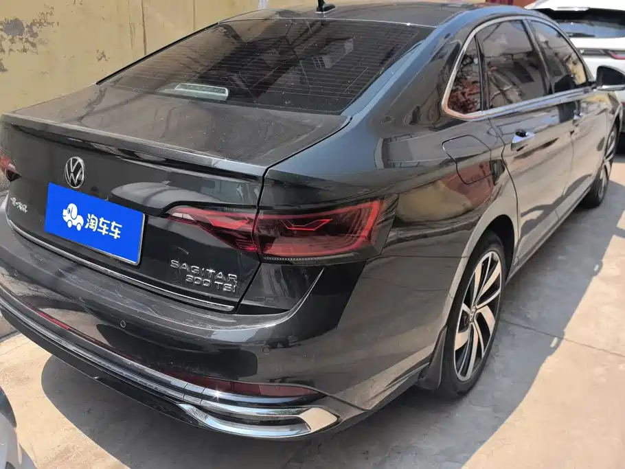 Volkswagen Sagitar 2022