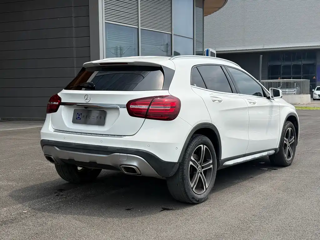 Mercedes-Benz GLA 2018