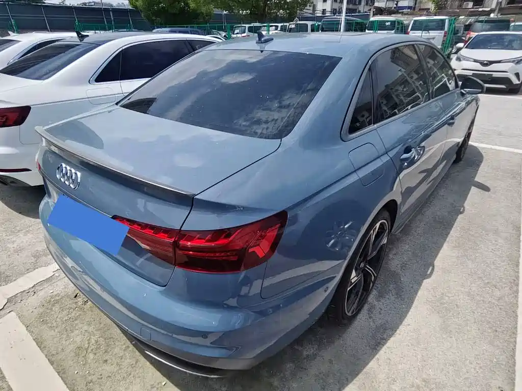 Audi A4L 2022