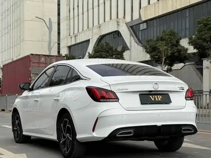 MG MG5 2021