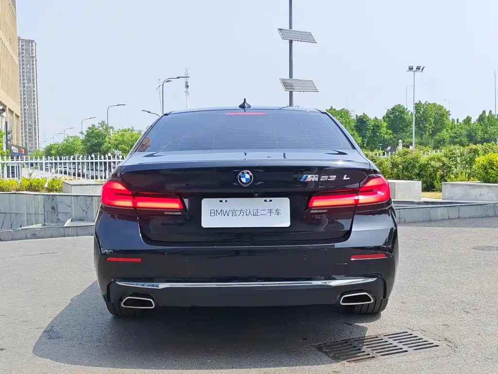 BMW 5 Series 2022