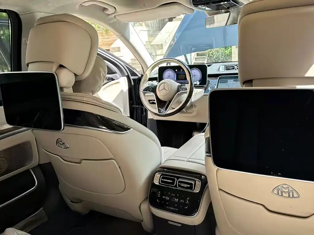 Mercedes-Benz Maybach S-Class 2022 — фото 8