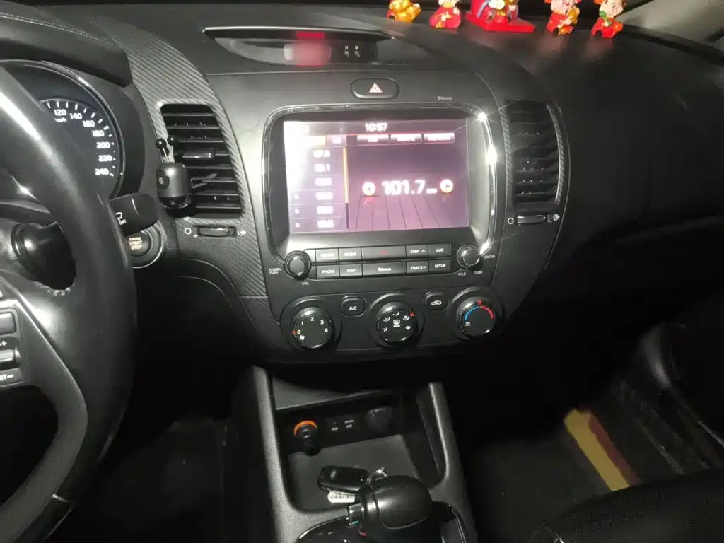 Kia K3 2017