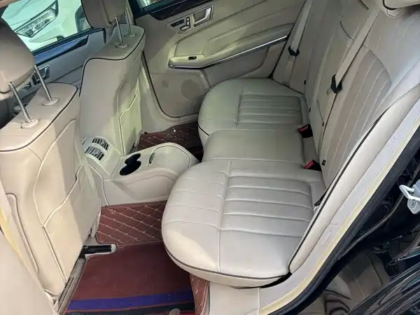 Mercedes-Benz E-Class 2016