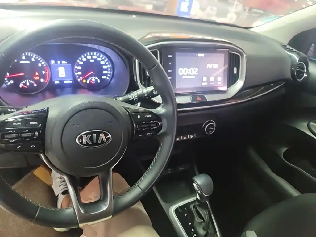Kia KX1 2021 — фото 10