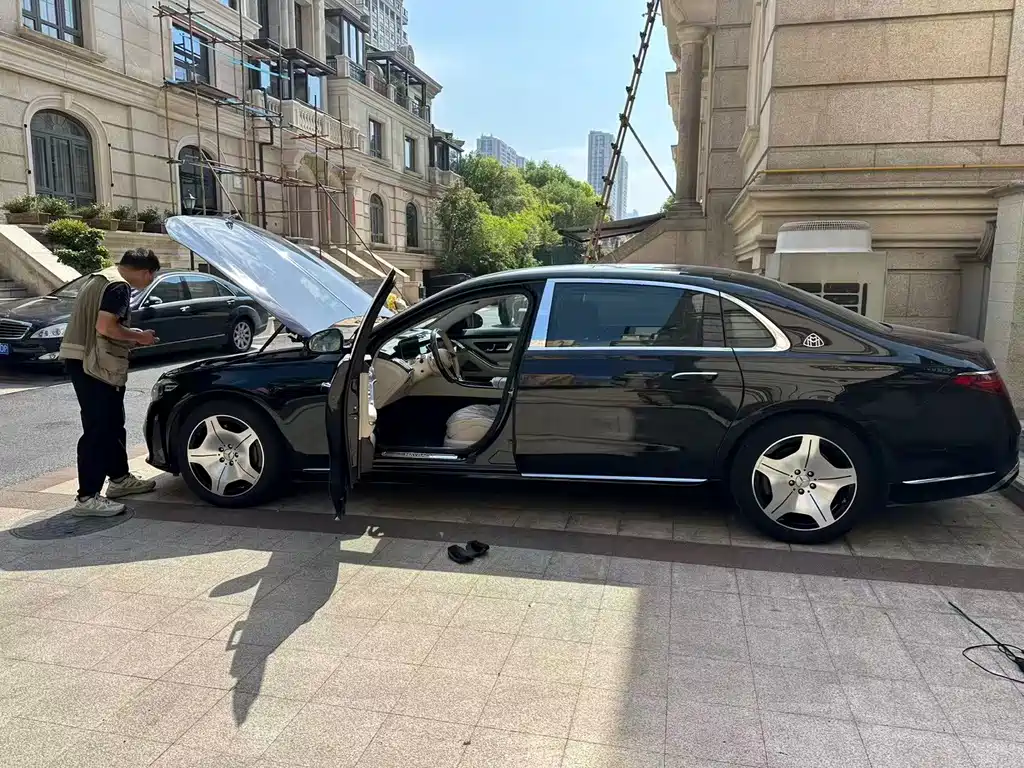 Mercedes-Benz Maybach S-Class 2022