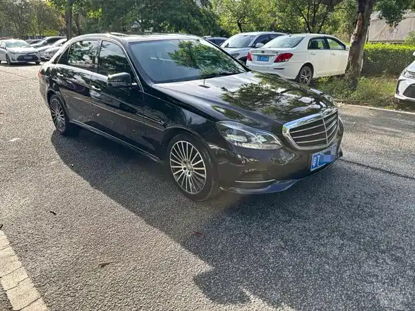 Mercedes-Benz E-Class 2016