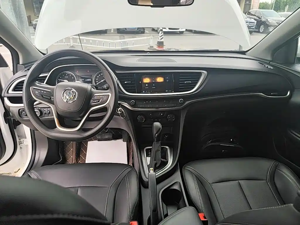 Buick Excelle 2023 — фото 10