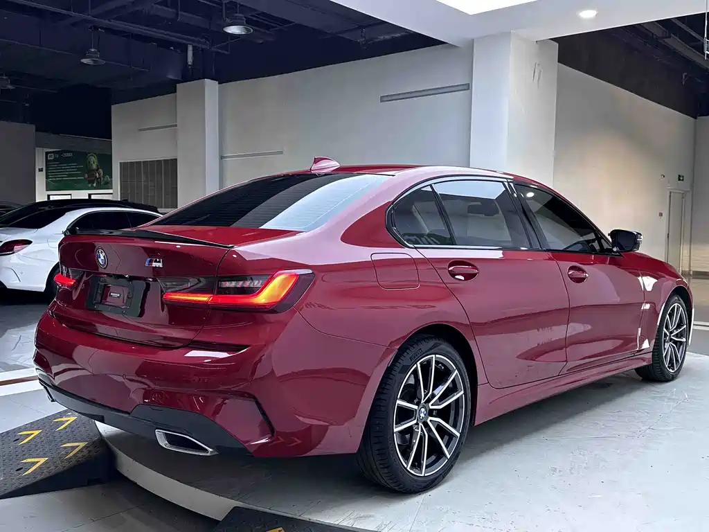 BMW 3 Series 2021
