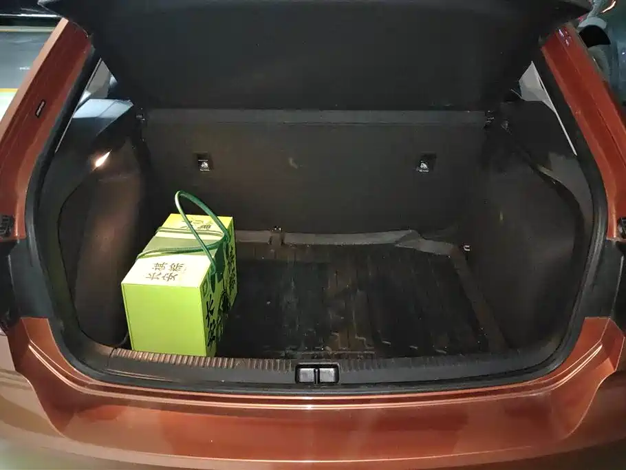 Volkswagen Santana 2015