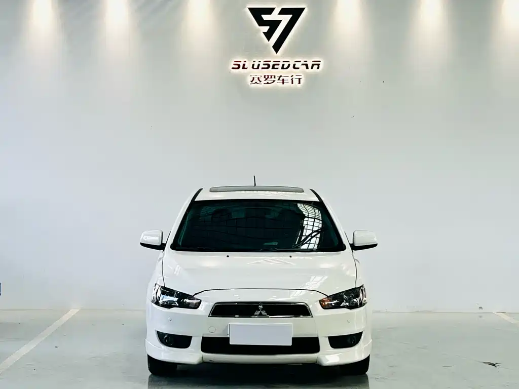 Mitsubishi Lancer EX 2012 — фото 2