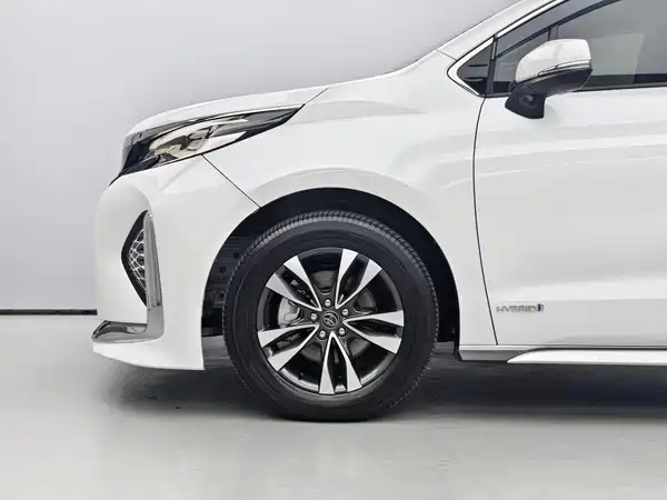 Toyota Sienna 2024