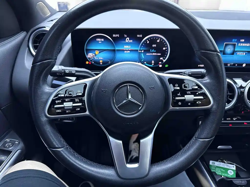 Mercedes-Benz GLA 2020 — фото 18