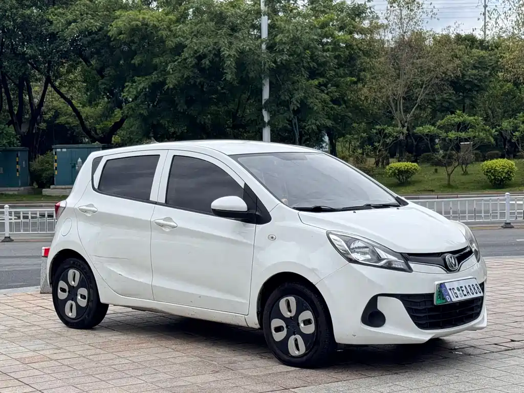 Changan Benben E-Star 2021 — фото 3