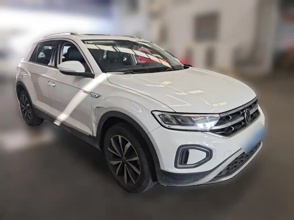 Volkswagen T-Roc 2024