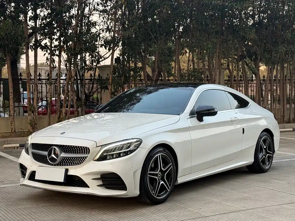 Mercedes-Benz C-Class 2020 — фото 2