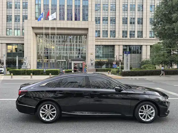 Honda Accord 2023