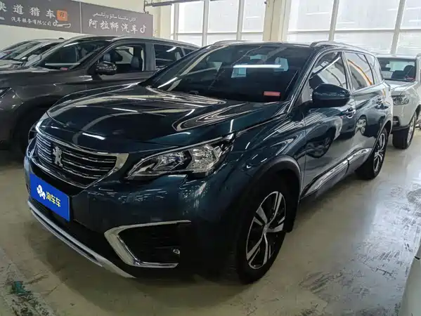 Peugeot 5008 2017