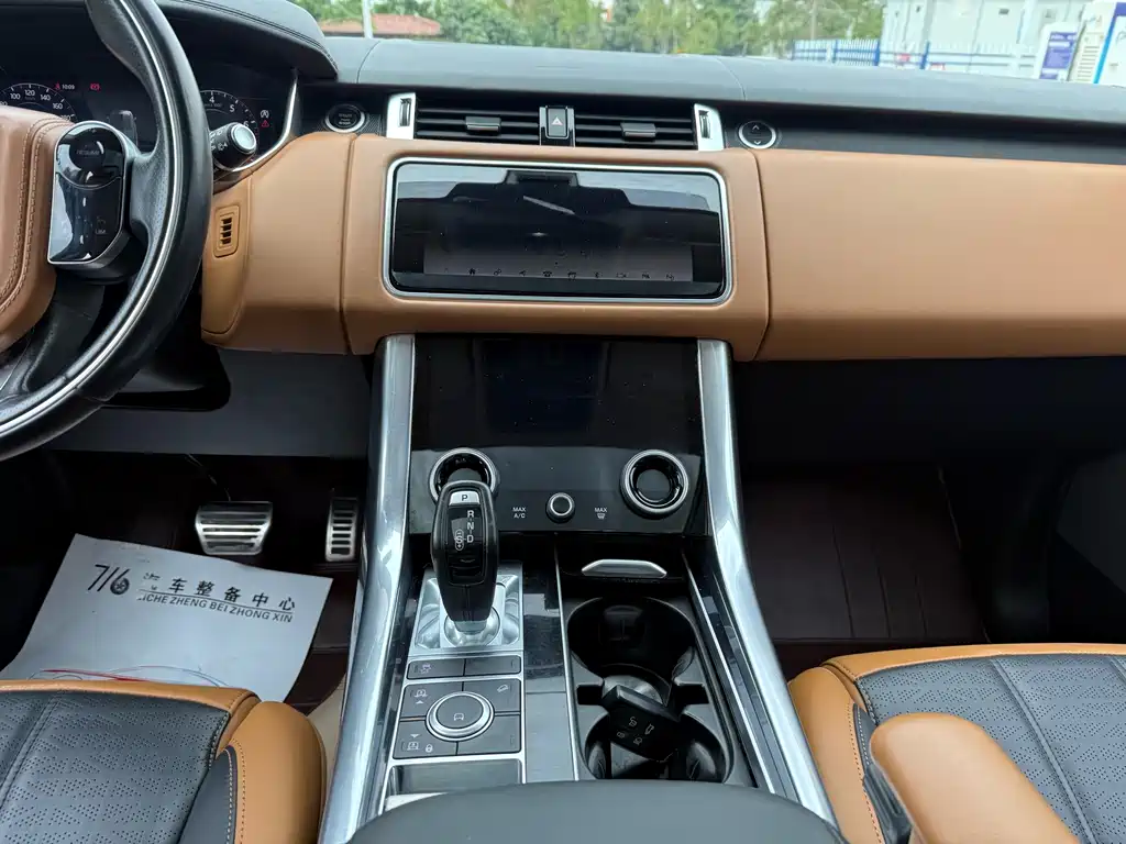 Land Rover Sport 2018 — фото 9