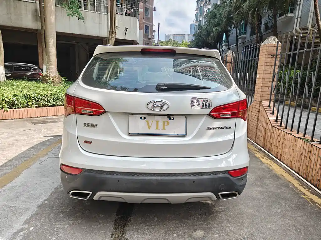 Hyundai Santa Fe 2015 — фото 5