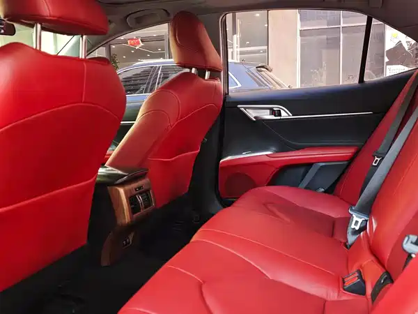 Toyota Camry 2018