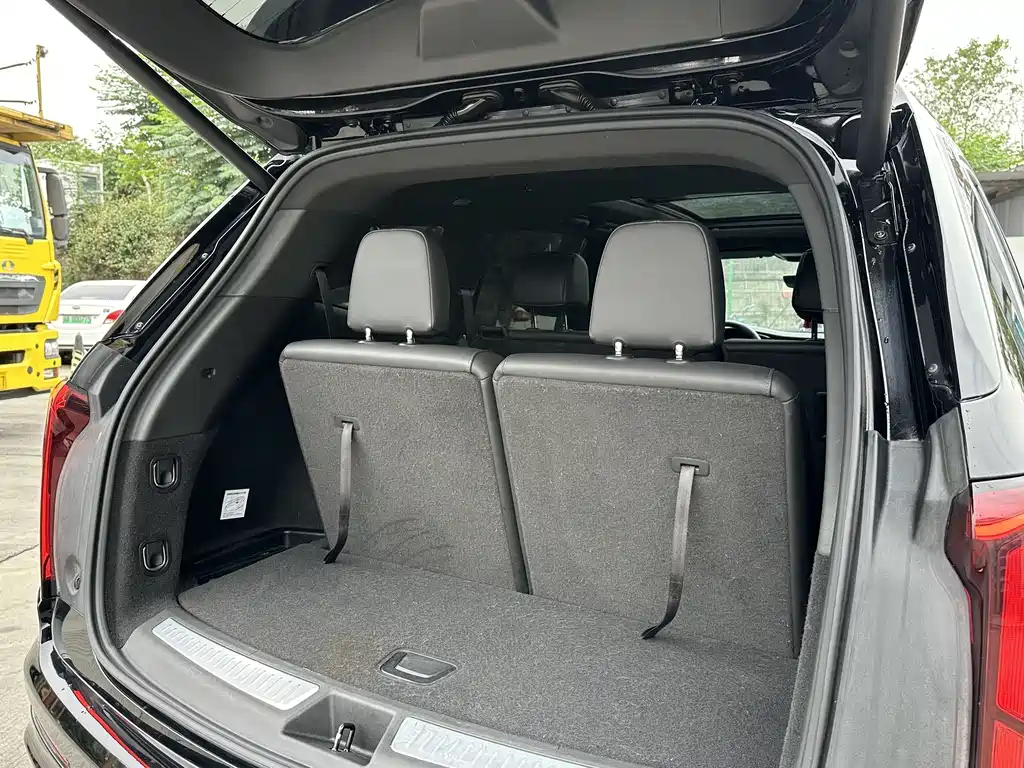 Cadillac XT6 2020 — фото 15