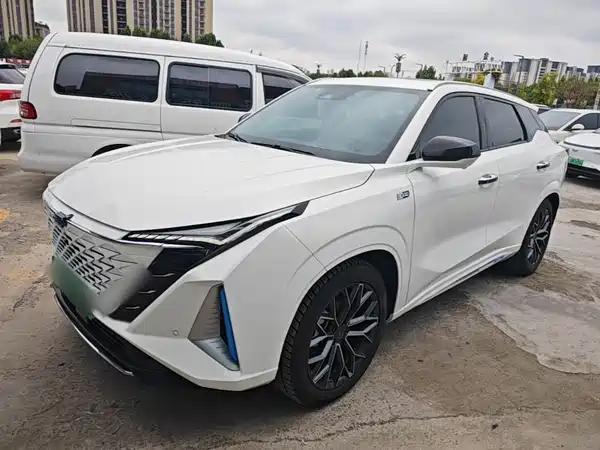 Changan Auchan Z6 New Energy 2023