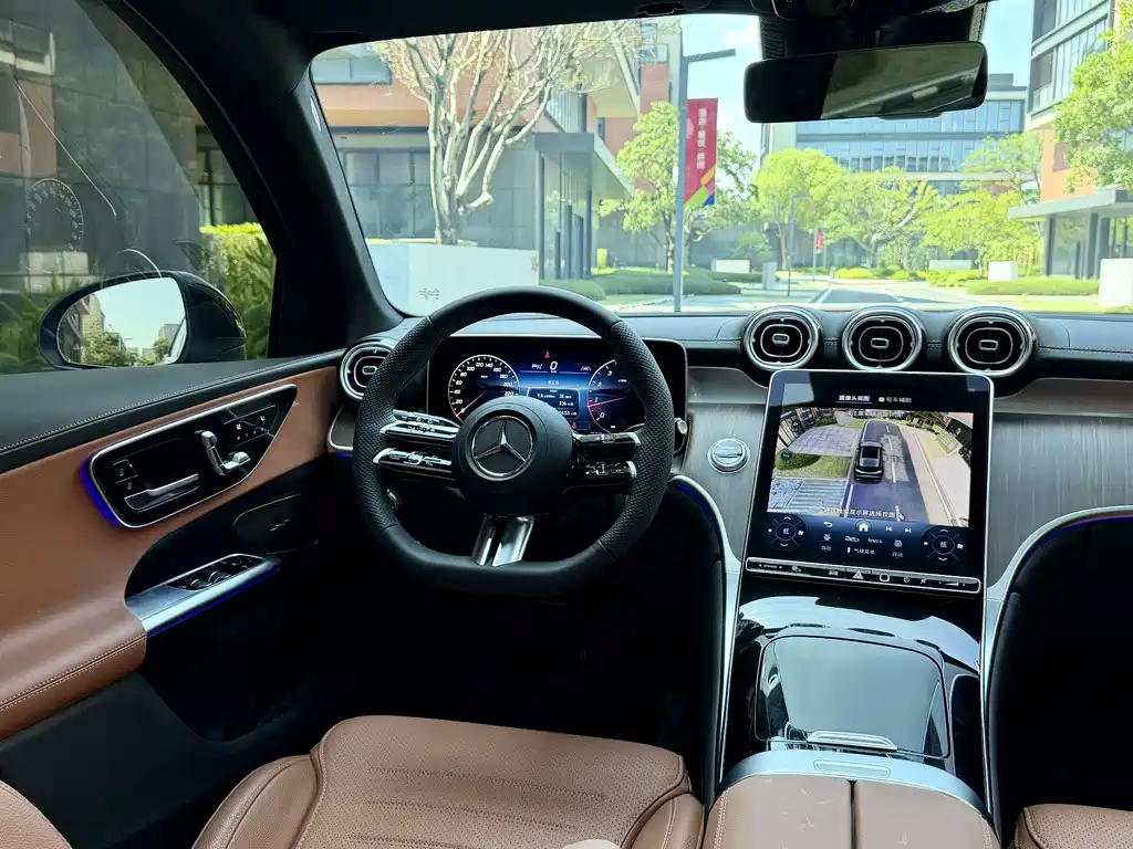 Mercedes-Benz GLC 2025 — фото 10