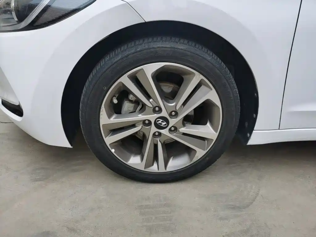 Hyundai Celesta 2016 — фото 23