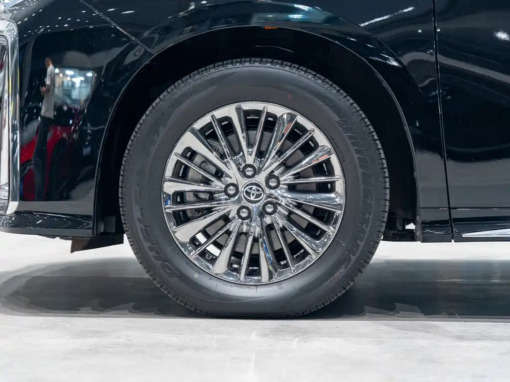 Toyota Alphard 2021 — фото 16