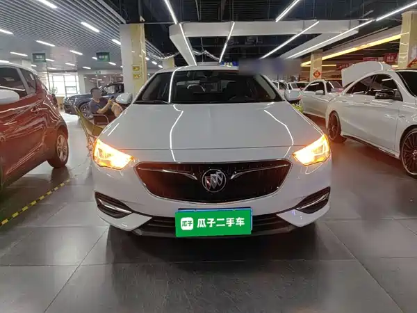 Buick Regal 2018