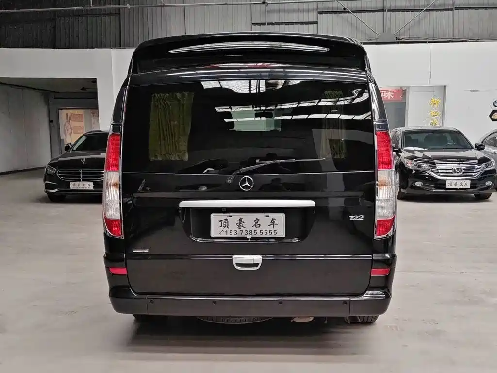 Mercedes-Benz Viano 2016 — фото 4