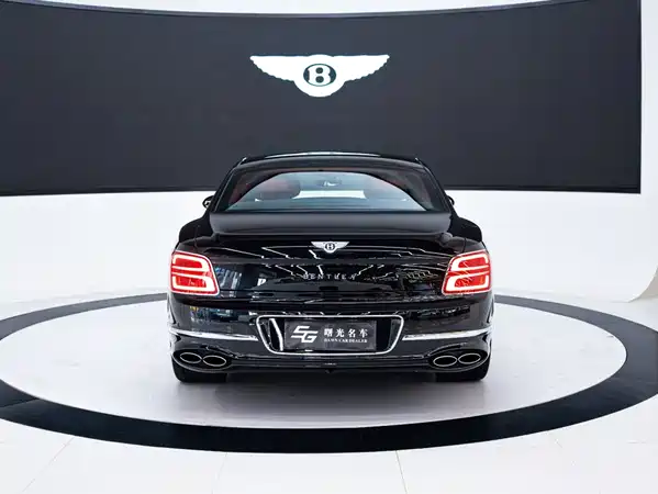 Bentley Flying Spur 2024