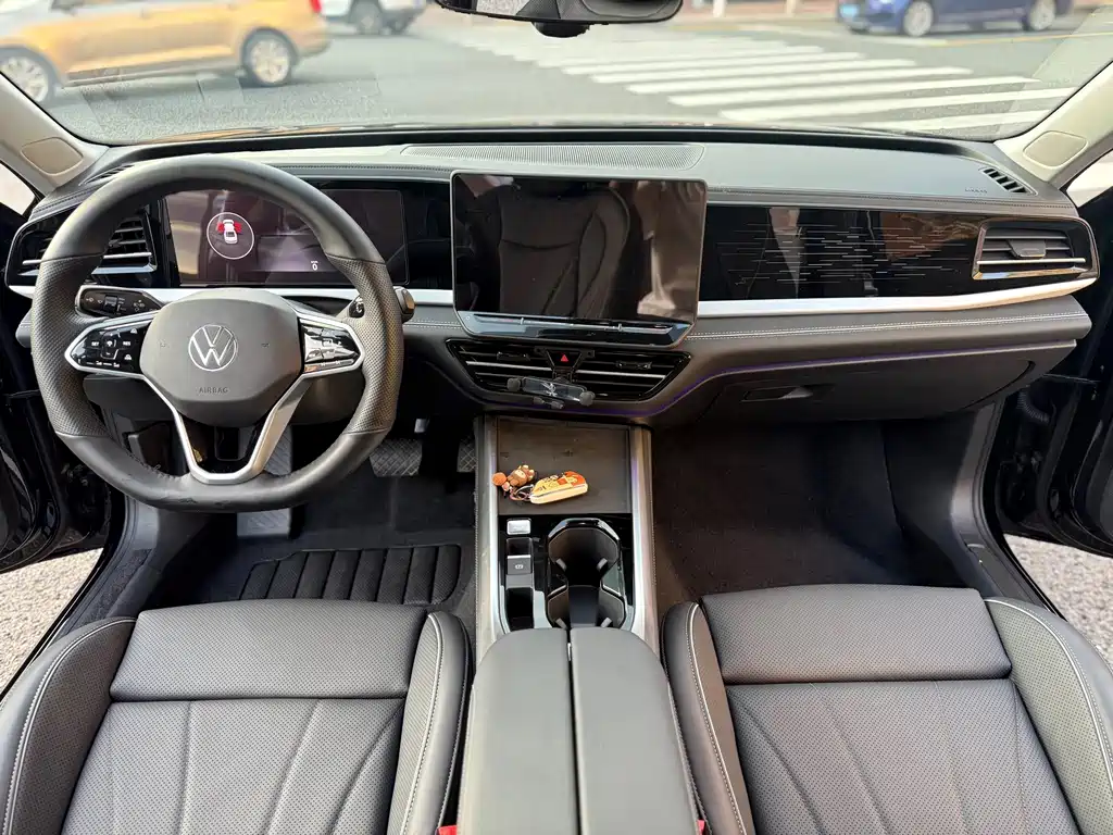 Volkswagen Passat 2025