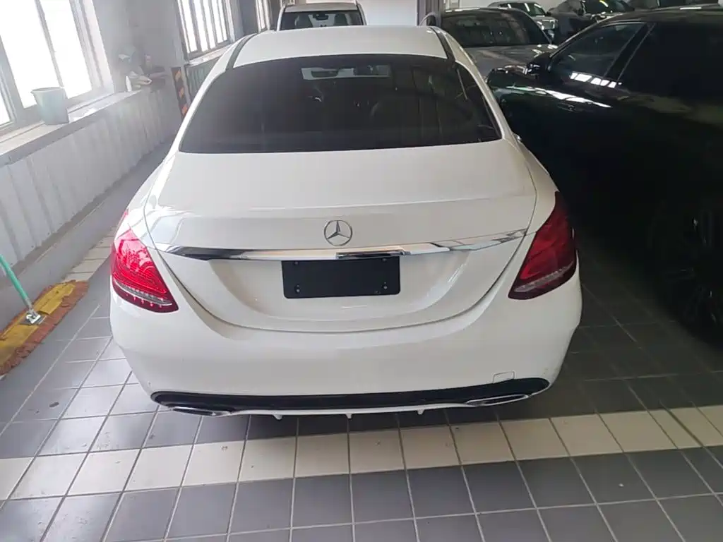 Mercedes-Benz C-Class 2016