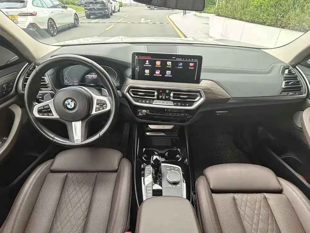 BMW X3 2022 — фото 8