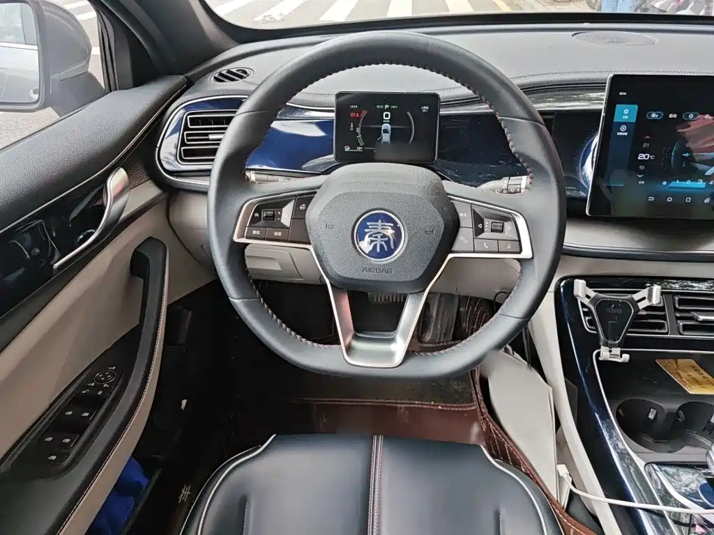 BYD Qin PLUS 2021 — фото 3