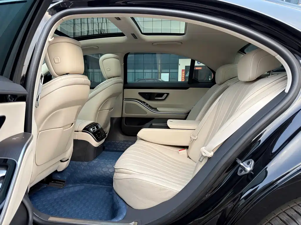 Mercedes-Benz S-Class 2022 — фото 6