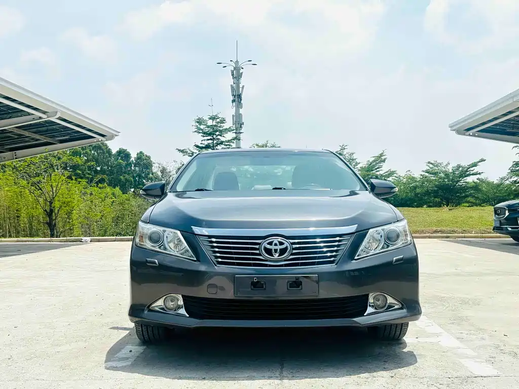 Toyota Camry 2012
