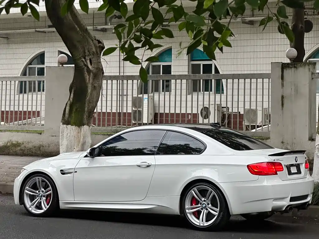 BMW M3 2013 — фото 4