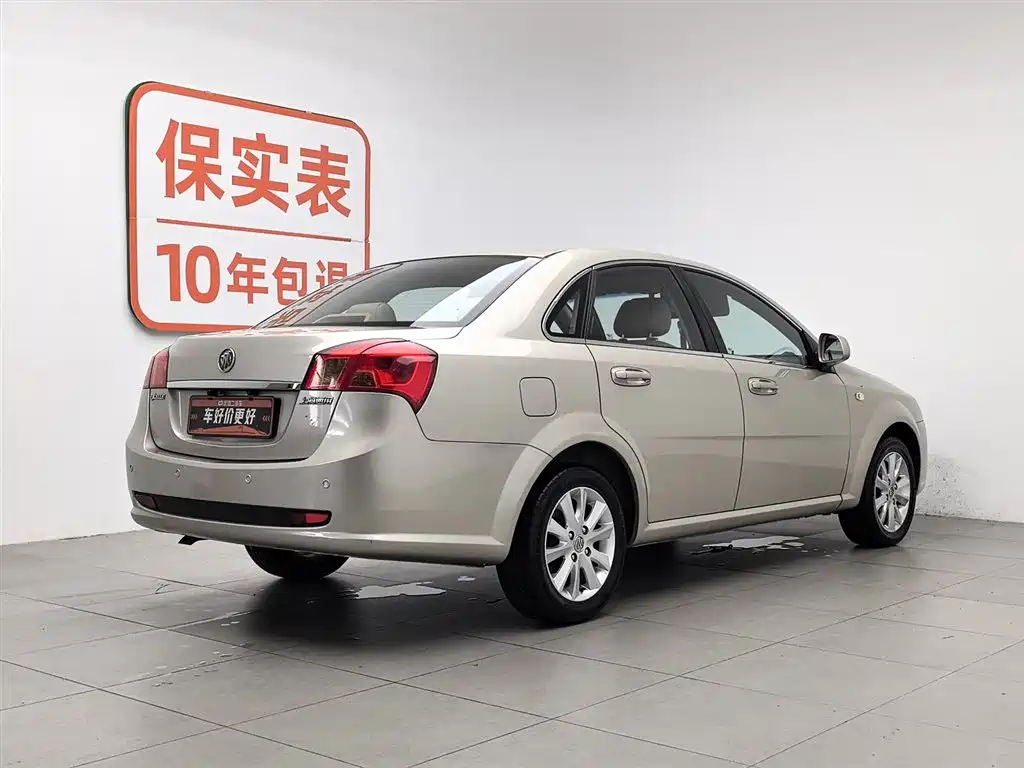 Buick Excelle 2015 — фото 2