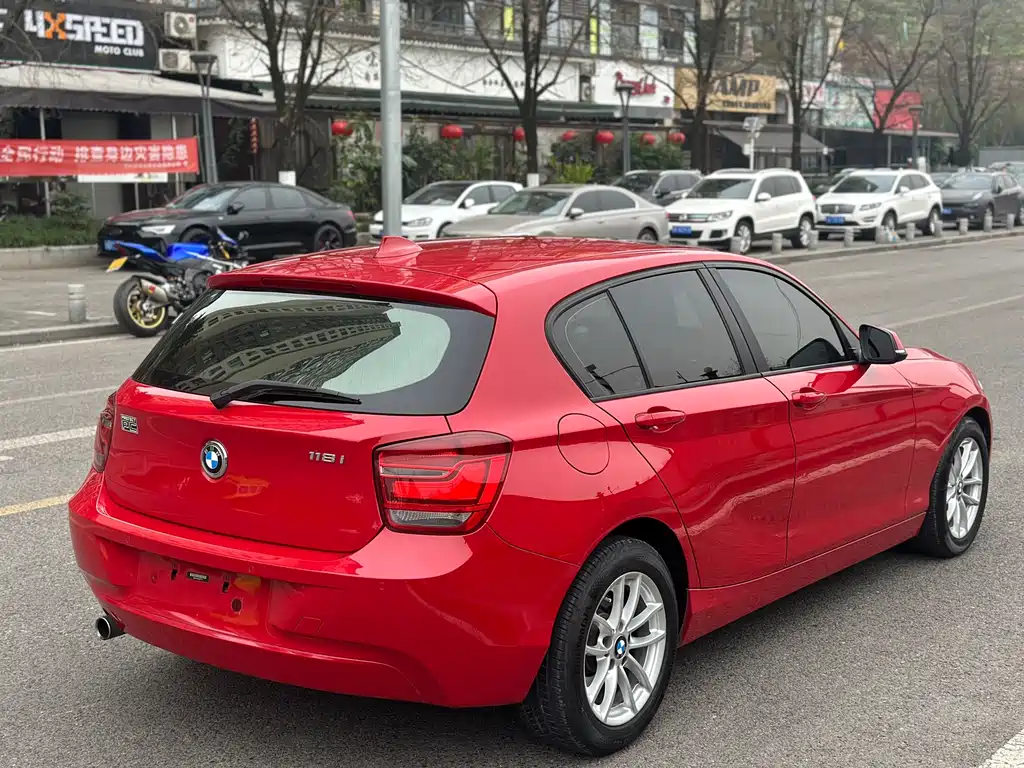 BMW 1 Series 2013 — фото 12