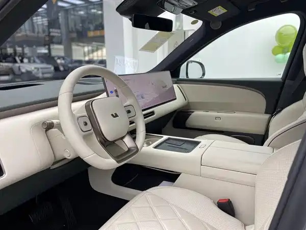 Li Auto L9 2026