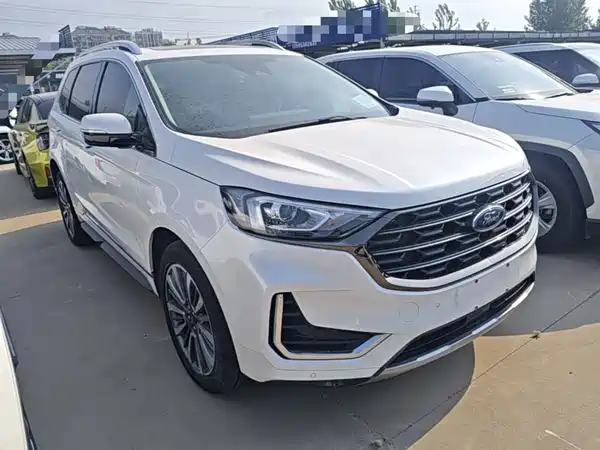 Ford Edge 2021