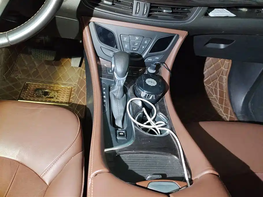 Buick Envision Plus 2016 — фото 16