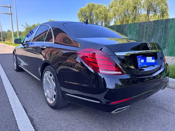 Mercedes-Benz S-Class 2015